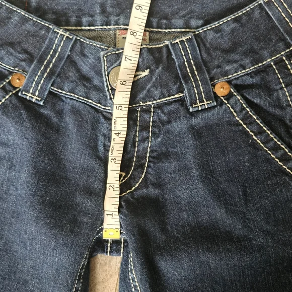 True Religion Y2K Grail Dark Wash Low Rise Denim Capri Pants Size 27 - Picture 11 of 13